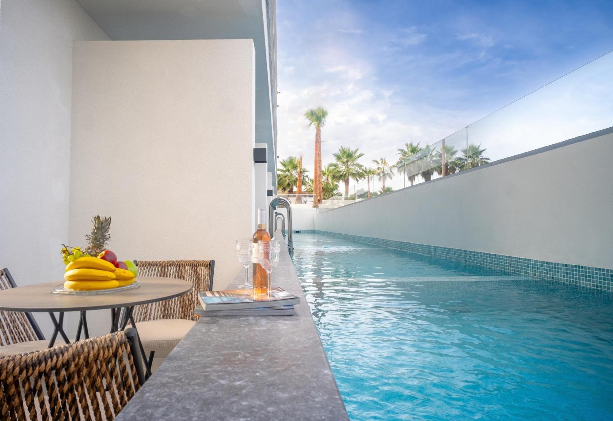 Luminous Luxury Living Aparthotel Kallithea  Kültér fotó