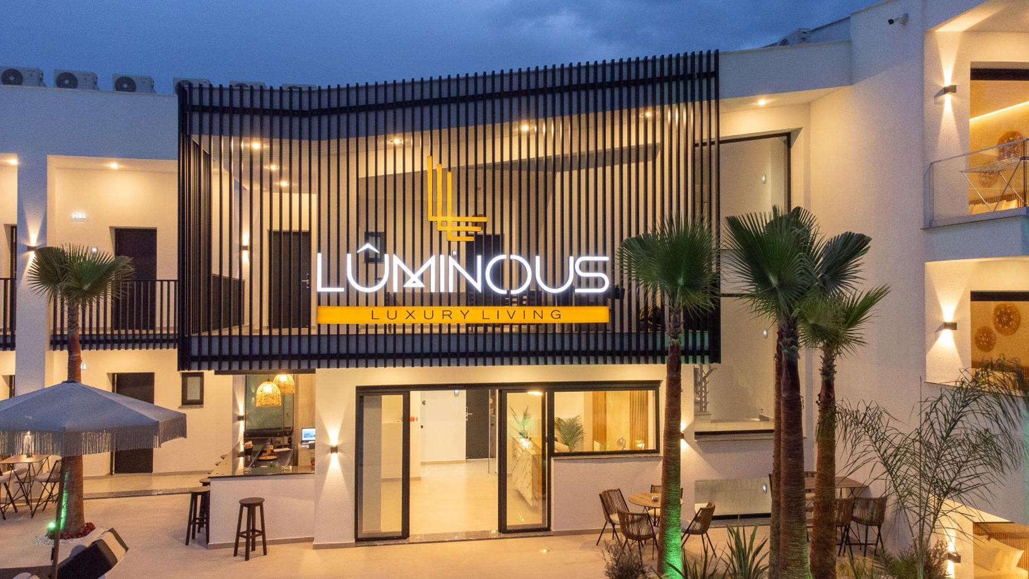 Luminous Luxury Living Aparthotel Kallithea  Kültér fotó